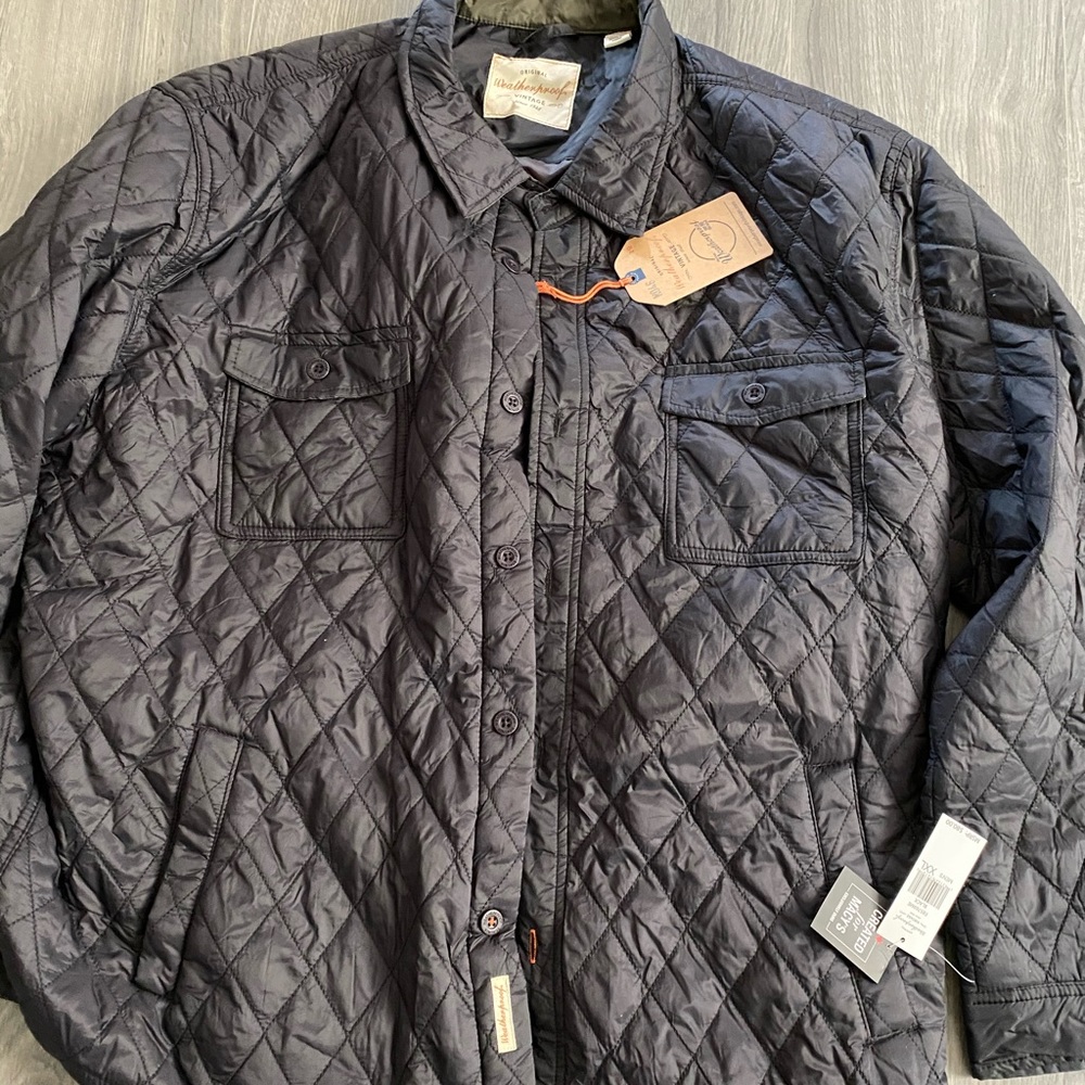 Lightweight spring quilted style jacket. (NEW)